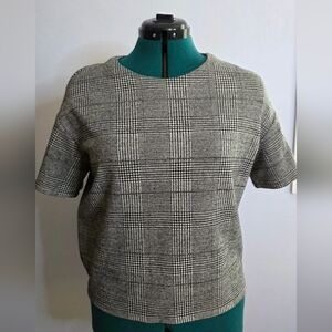 Banana Republic Tweed Plaid Short Sleeve Top – Size Small